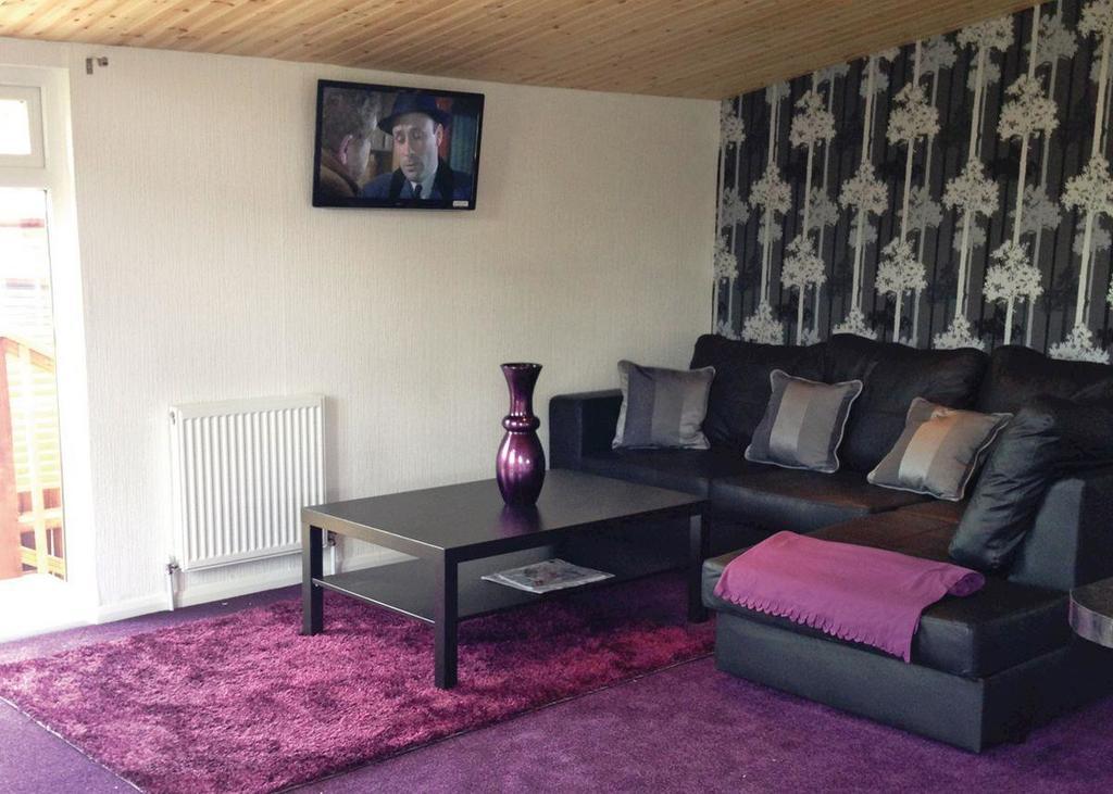 Weston Wood Lodges เมลเบิร์น ภายนอก รูปภาพ