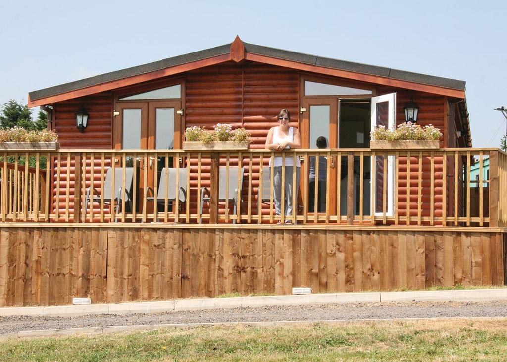 Weston Wood Lodges เมลเบิร์น ภายนอก รูปภาพ